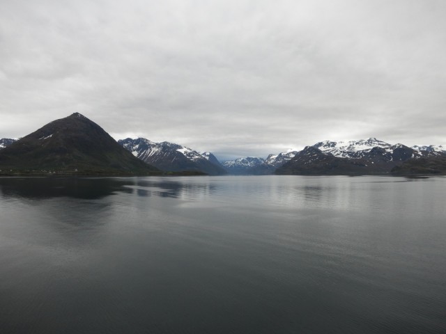 Hurtigruten_2015-06-22_00-51